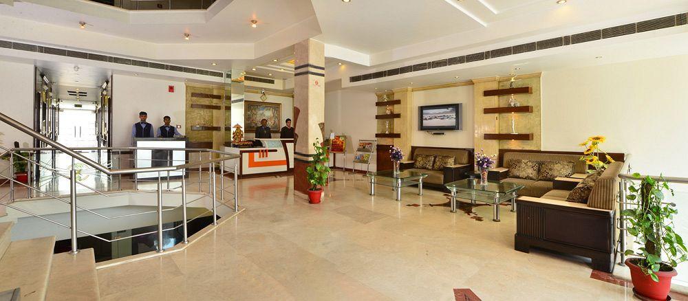 Hotel Shipra International New Delhi Exteriör bild